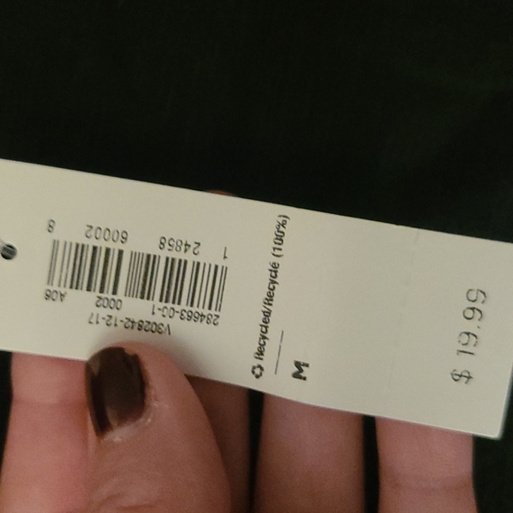 NWT OLD NAVY TANK TOP SIZE M - Picture 3 of 3